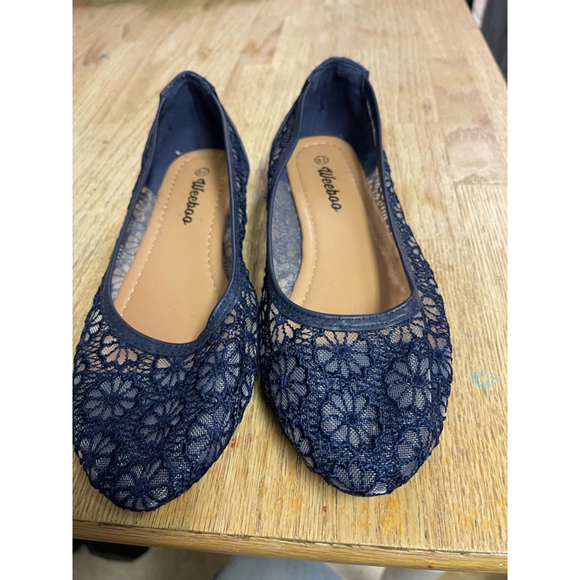 Weebo Navy Blue Flower Lace Flats Womens’s Size 8.5 Excellent Condition - Picture 2 of 9